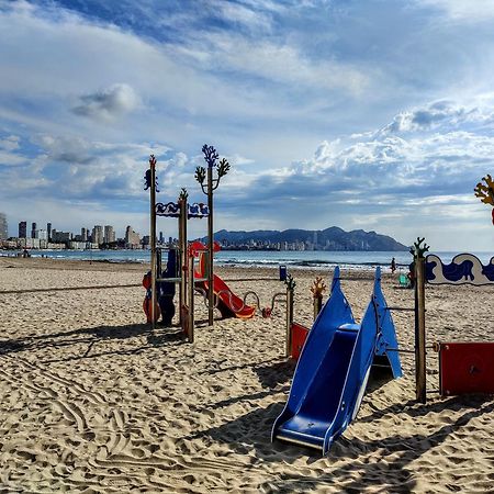 Esmeralda Sea Front Apartment ベニドルム エクステリア 写真