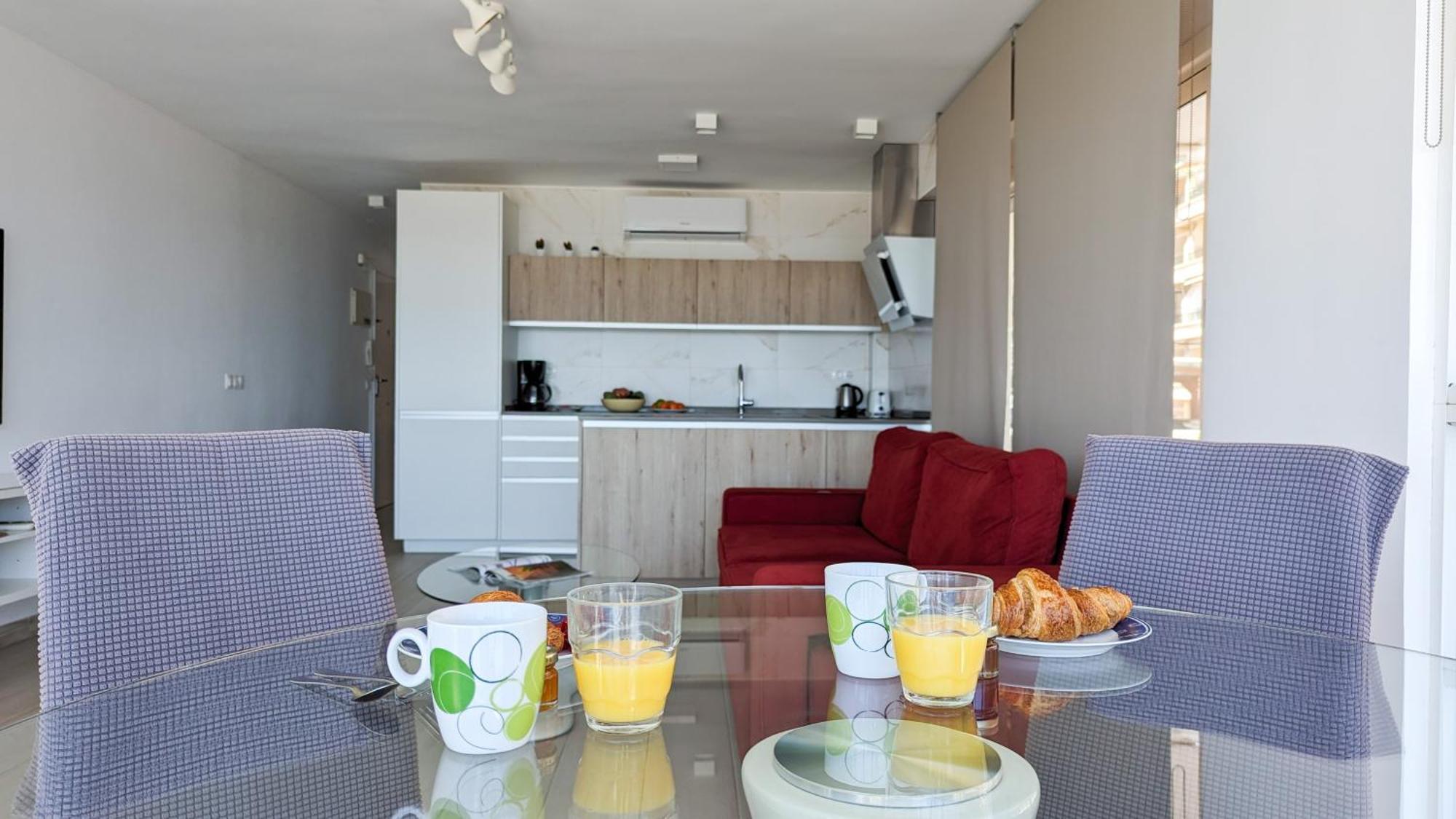 Esmeralda Sea Front Apartment ベニドルム エクステリア 写真